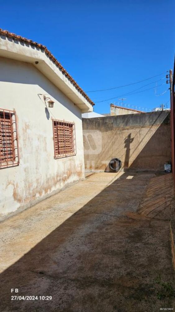 Casa, 3 quartos, 108 m² - Foto 2