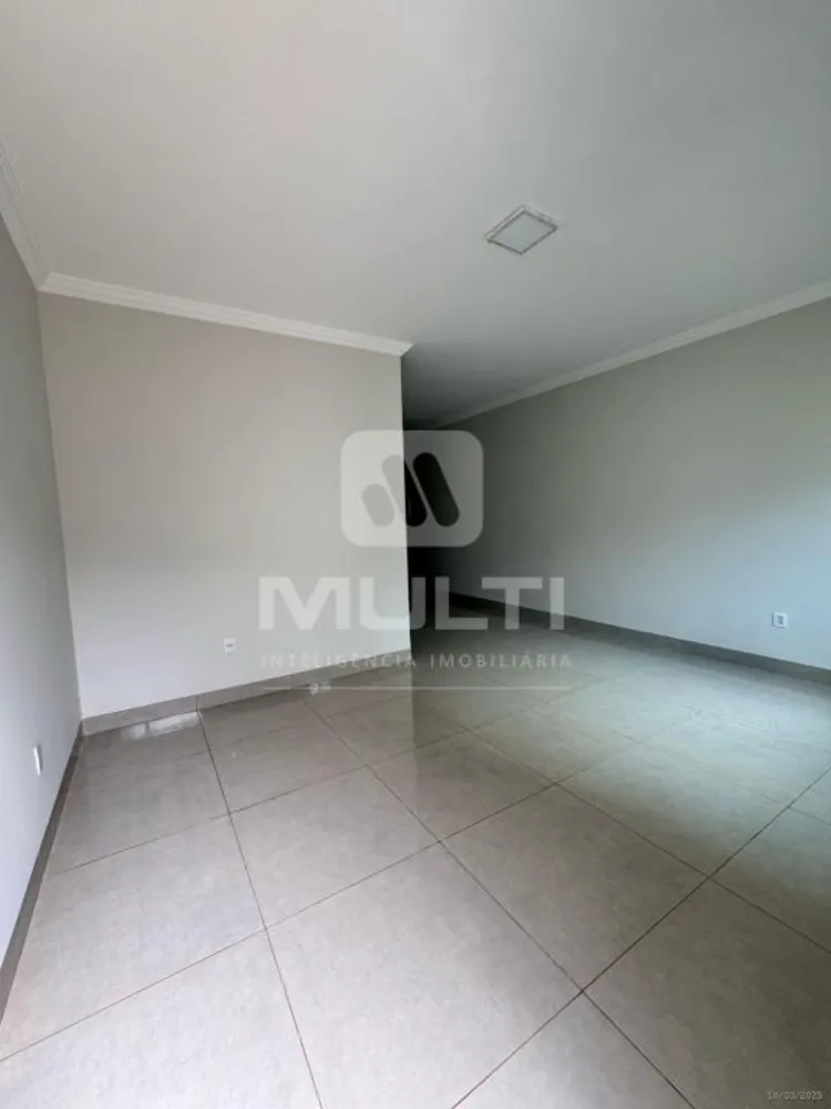 Terreno, 600 m² - Foto 2