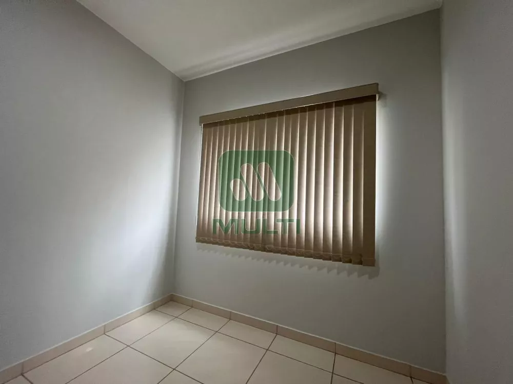 Apartamento à venda com 2 quartos, 64m² - Foto 9