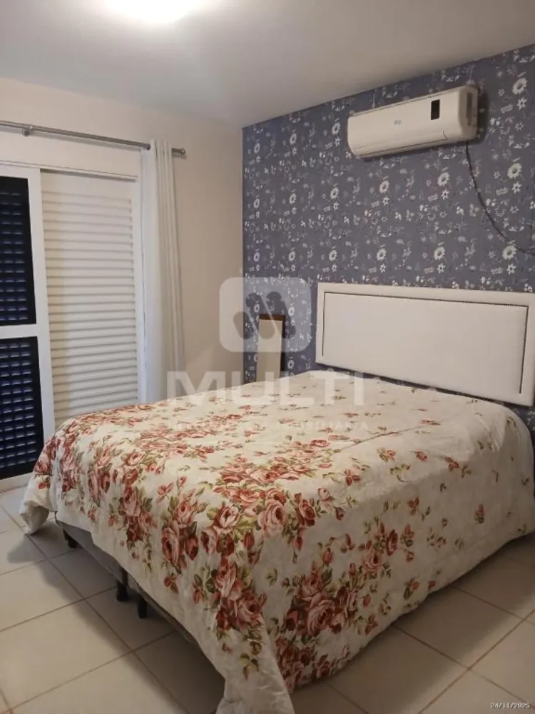 Casa, 4 quartos, 250 m² - Foto 12