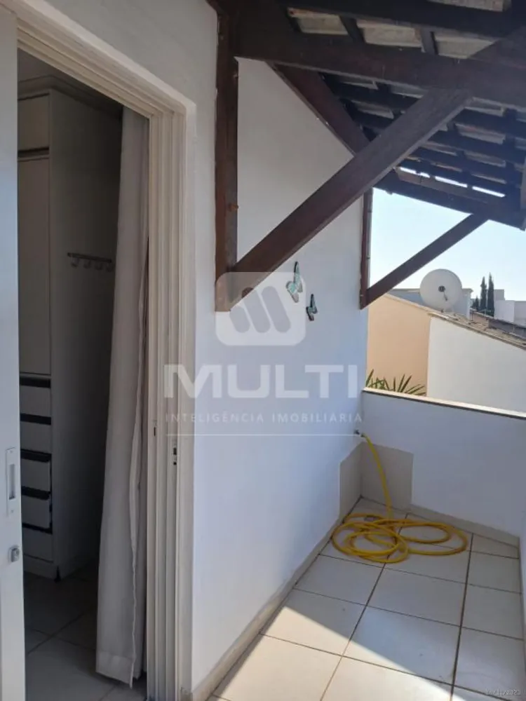 Casa, 4 quartos, 250 m² - Foto 8