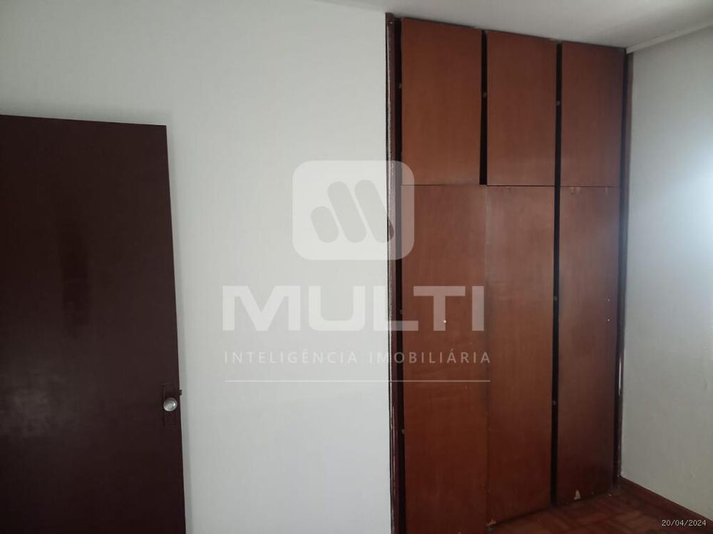 Casa, 3 quartos, 239 m² - Foto 20