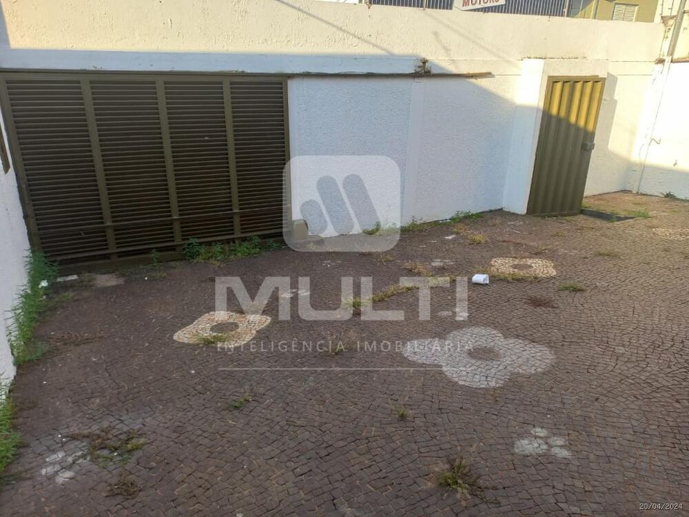 Casa, 3 quartos, 239 m² - Foto 13