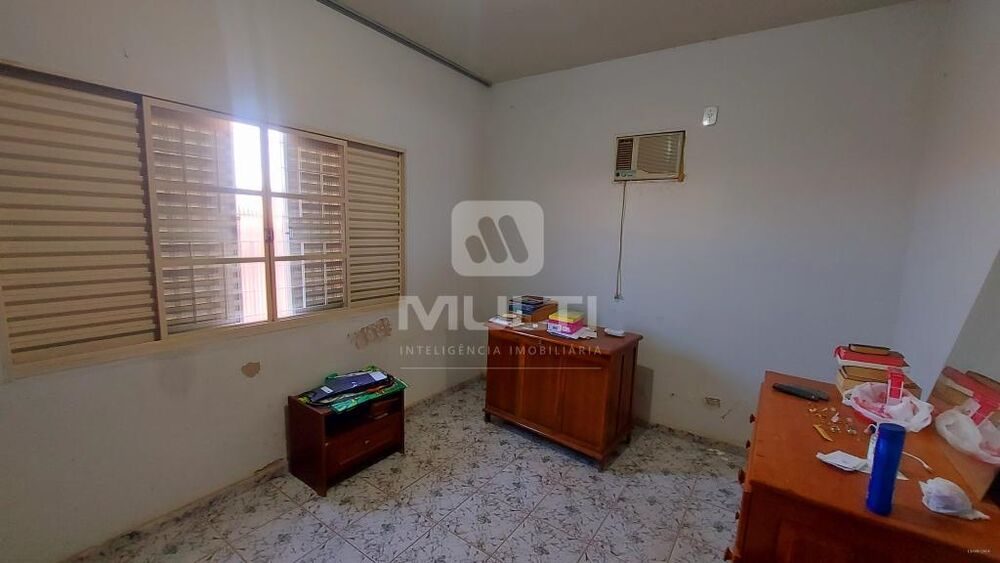 Casa à venda com 3 quartos, 91m² - Foto 6