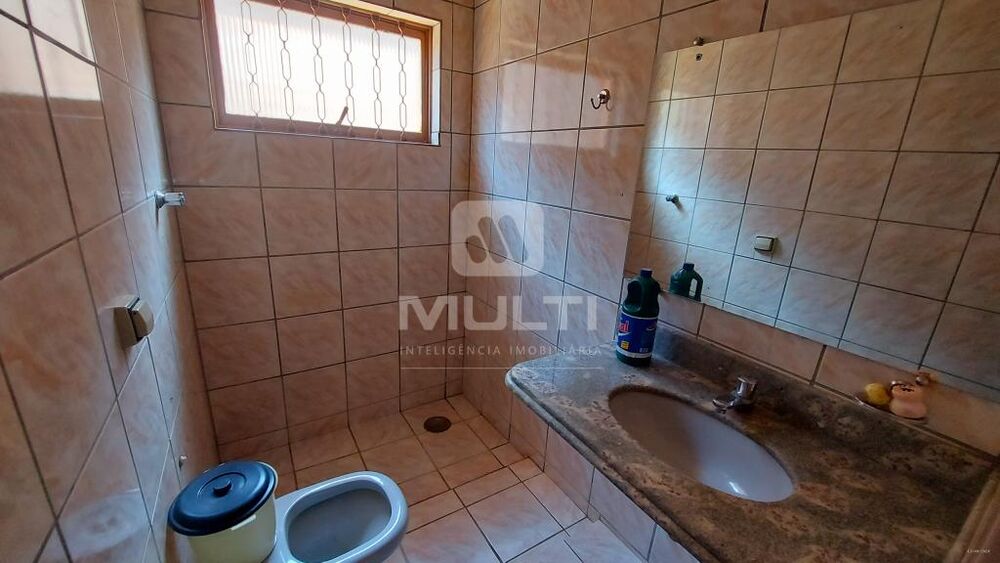 Casa à venda com 3 quartos, 91m² - Foto 5
