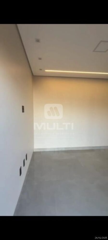 Casa, 3 quartos, 70 m² - Foto 1