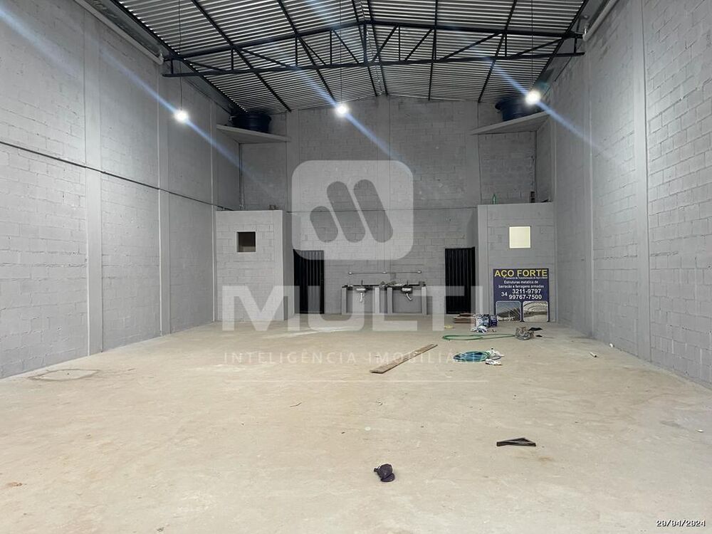 Casa, 1 quarto, 220 m² - Foto 6