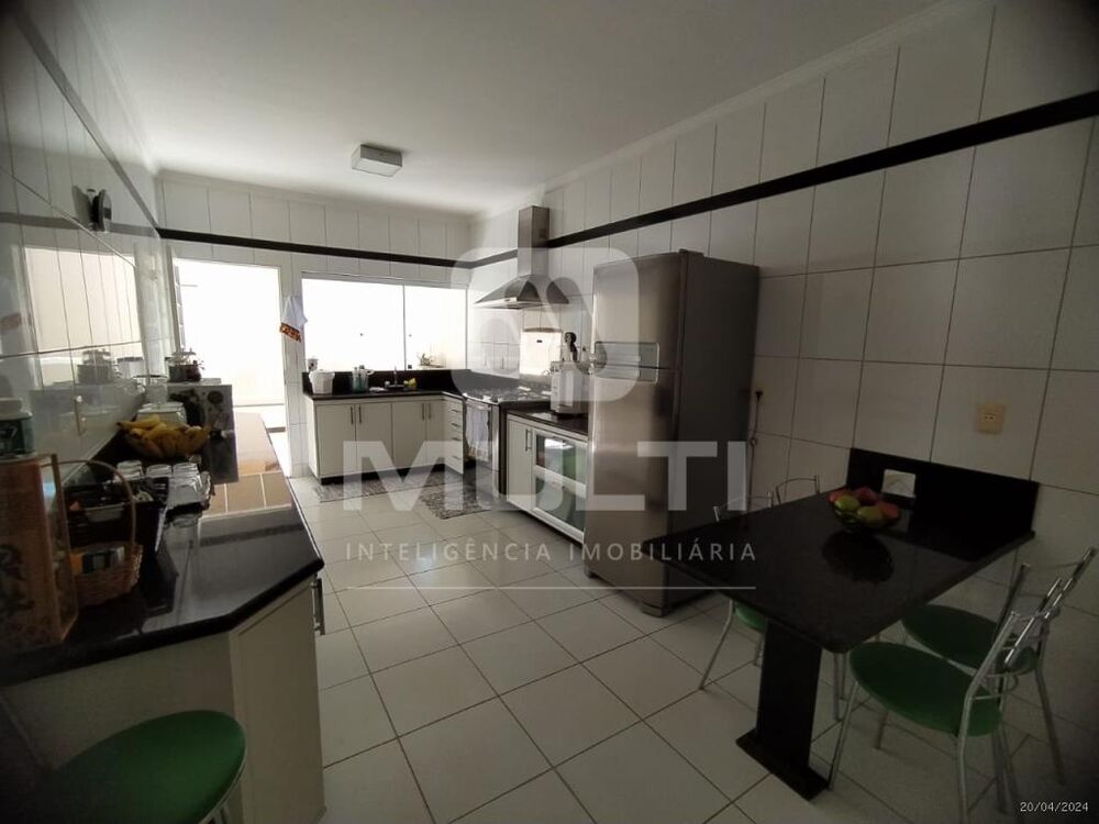 Casa, 4 quartos, 364 m² - Foto 15