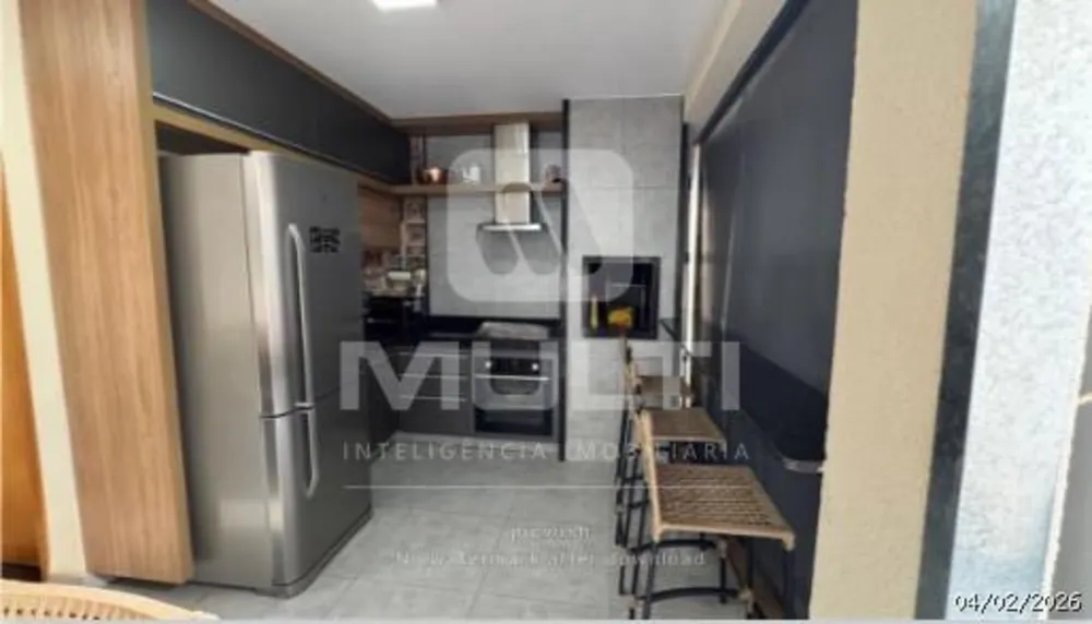 Casa, 4 quartos, 250 m² - Foto 4