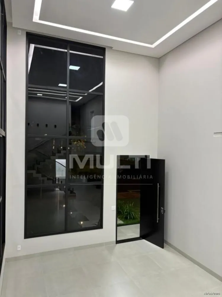 Casa, 3 quartos, 273 m² - Foto 1