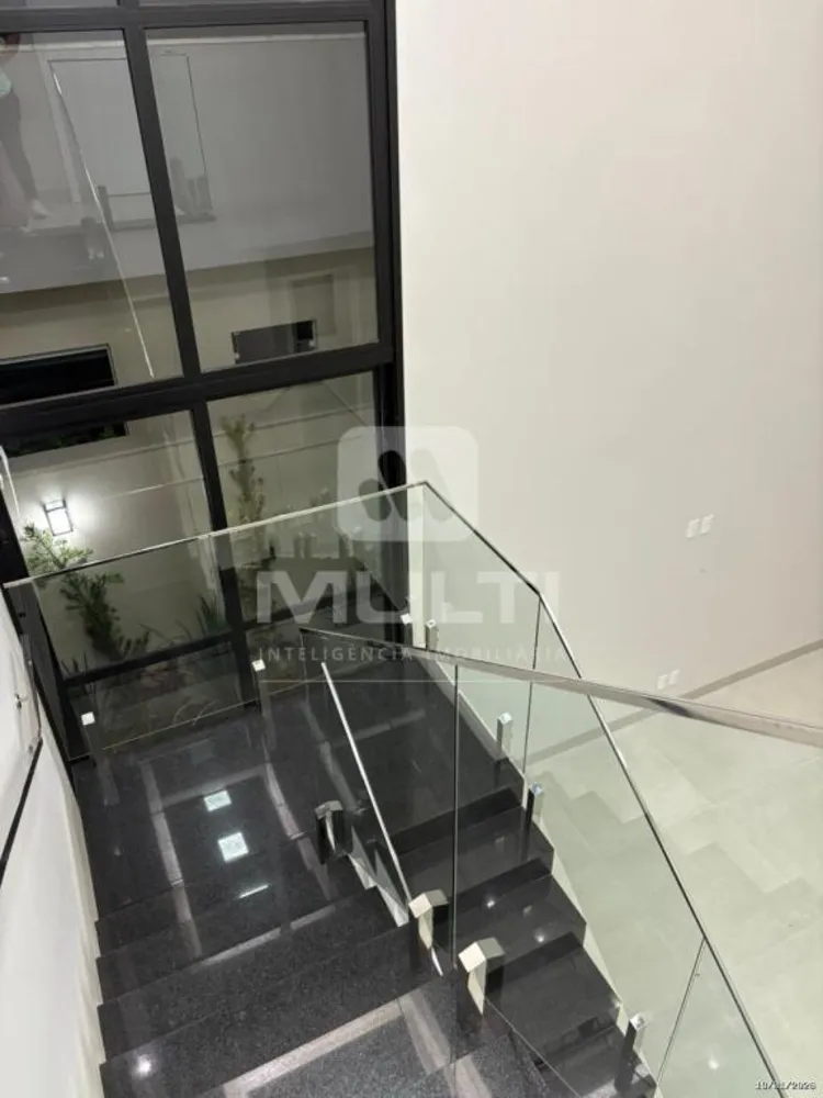 Casa, 3 quartos, 273 m² - Foto 2