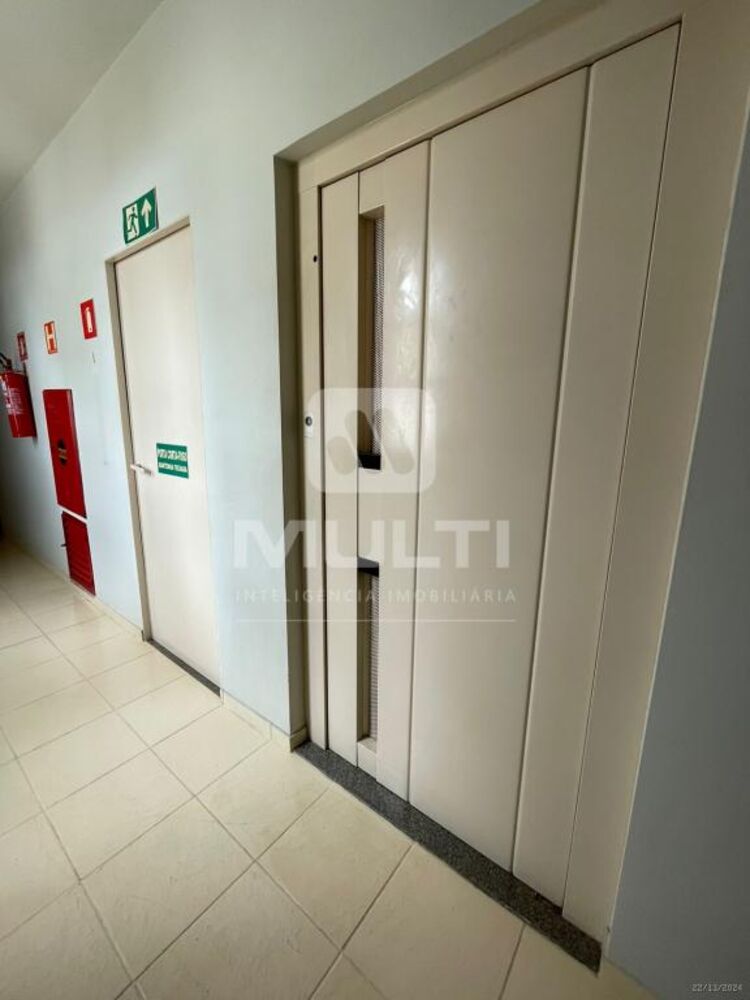 Apartamento à venda com 3 quartos, 119m² - Foto 16