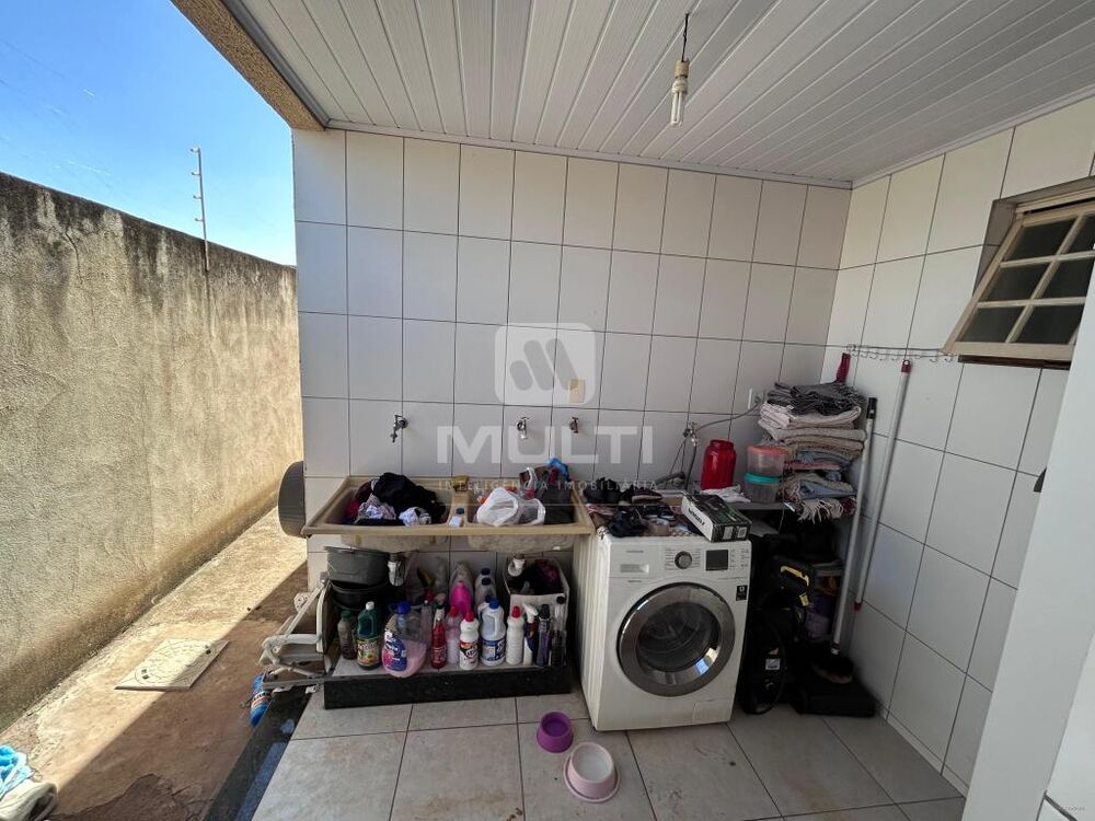 Casa, 5 quartos, 236 m² - Foto 12