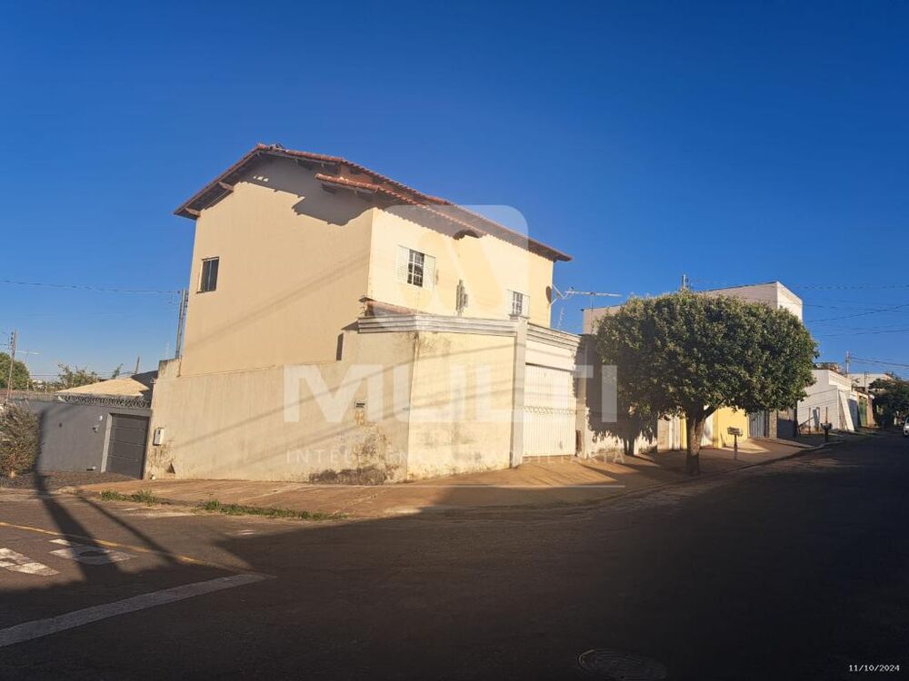 Casa, 5 quartos, 236 m² - Foto 5