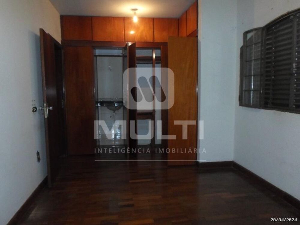Casa, 3 quartos, 192 m² - Foto 9