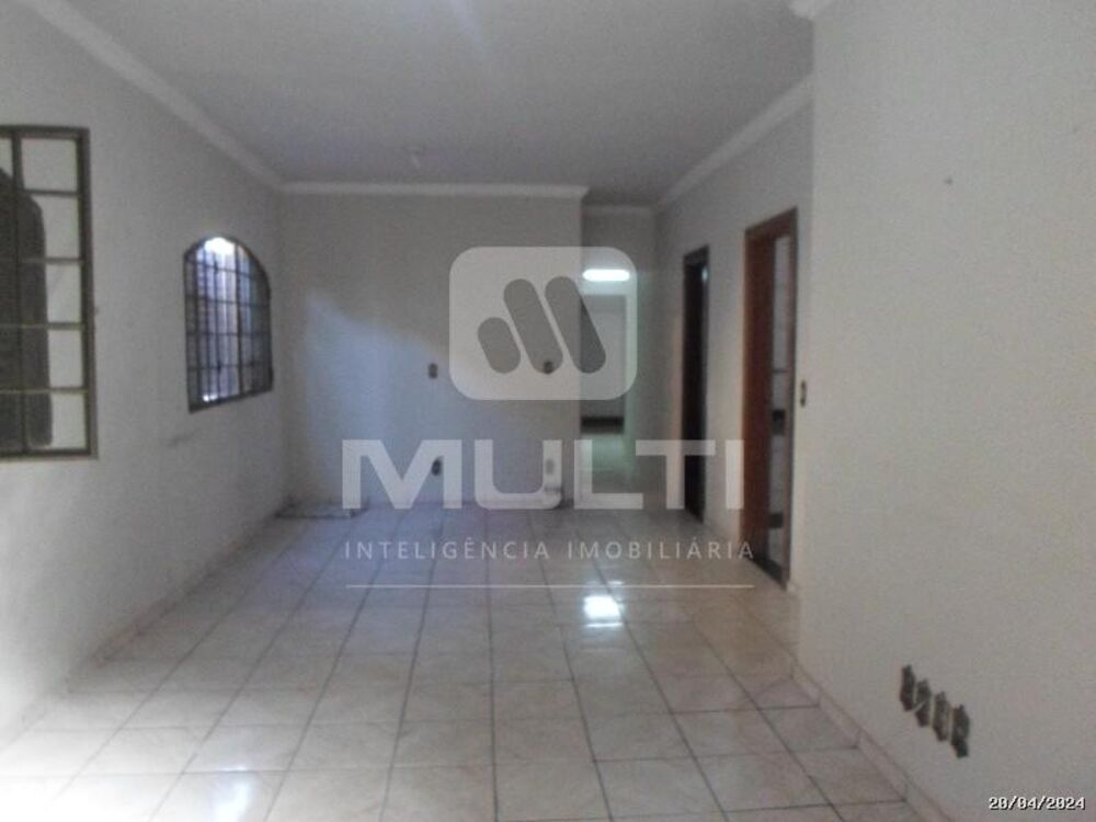 Casa, 3 quartos, 192 m² - Foto 3