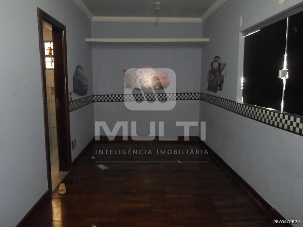 Casa, 3 quartos, 192 m² - Foto 11