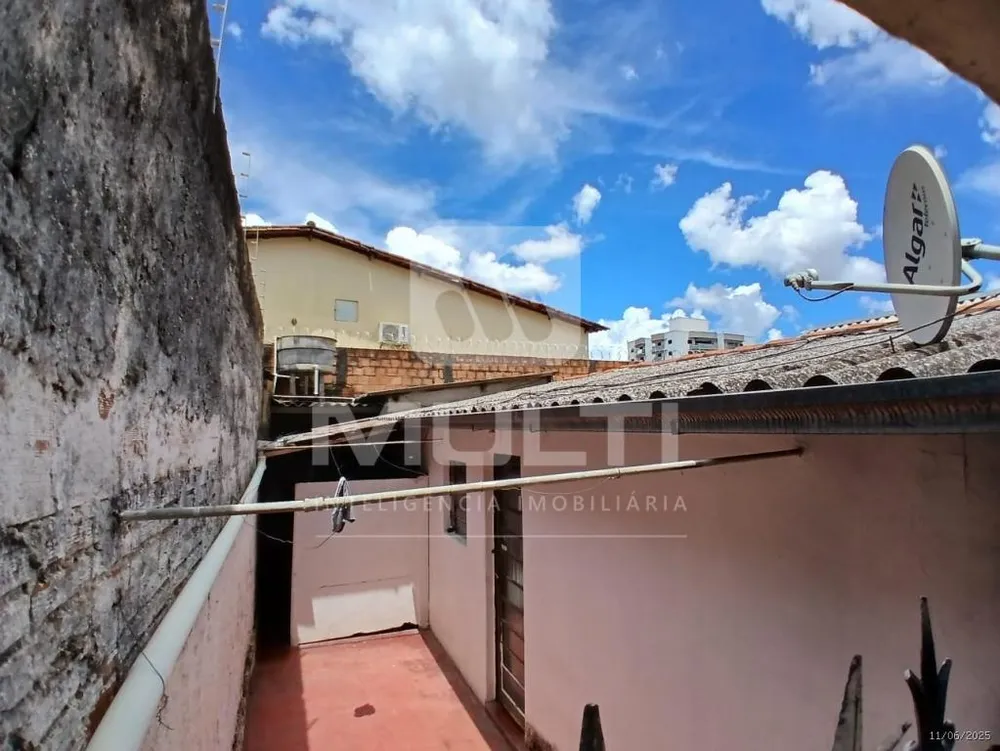 Casa, 3 quartos, 200 m² - Foto 2