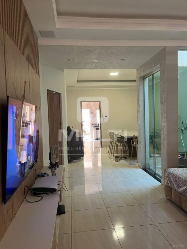 Casa, 3 quartos, 190 m² - Foto 1