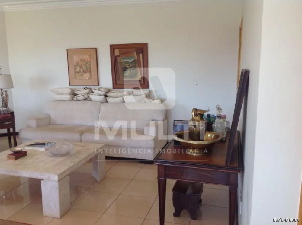 Cobertura, 4 quartos, 270 m² - Foto 3
