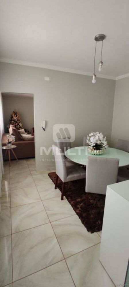 Casa, 2 quartos, 100 m² - Foto 2