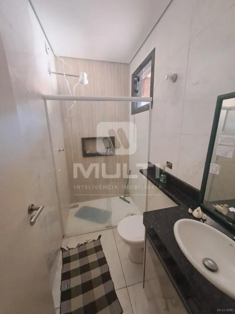 Casa, 3 quartos, 250 m² - Foto 11