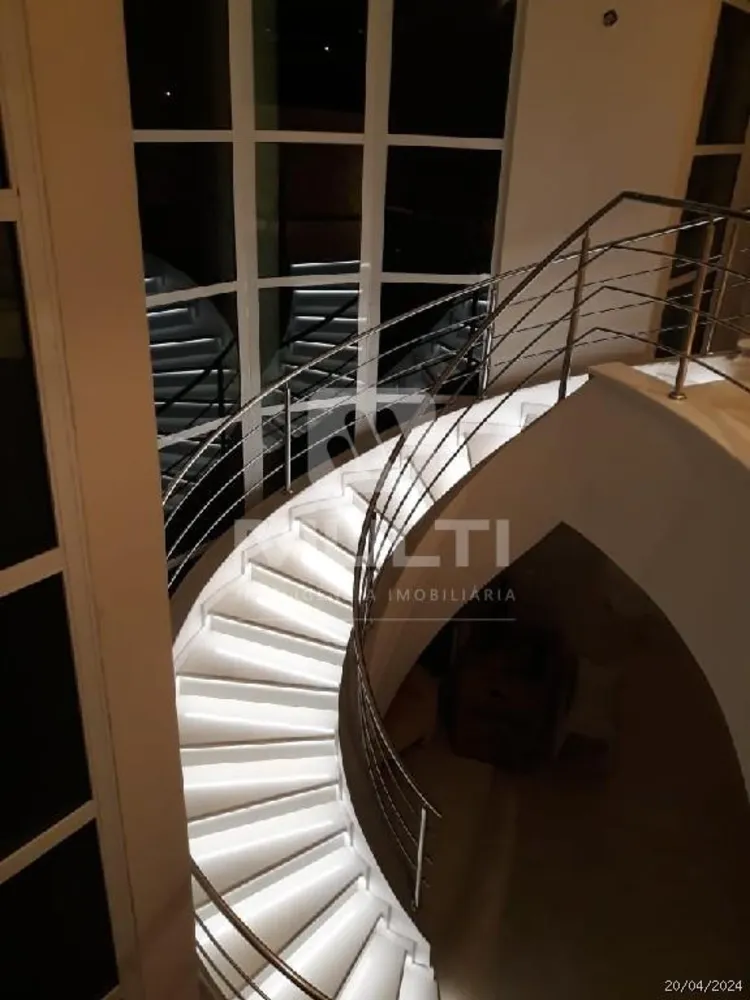 Cobertura, 3 quartos, 236 m² - Foto 5