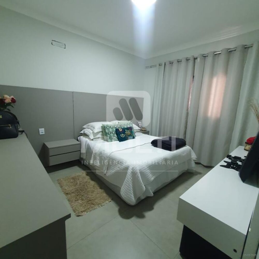 Casa, 3 quartos, 170 m² - Foto 13