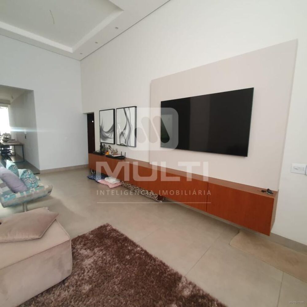 Casa, 3 quartos, 170 m² - Foto 1