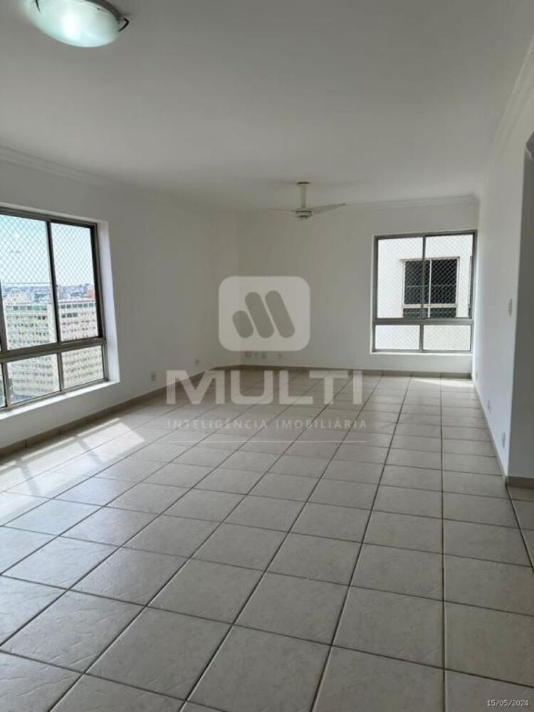 Apartamento, 3 quartos, 171 m² - Foto 1