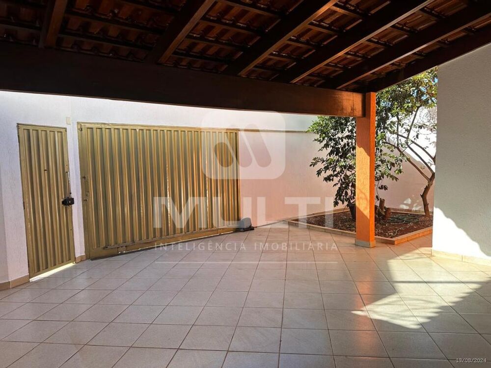 Casa, 3 quartos, 258 m² - Foto 13