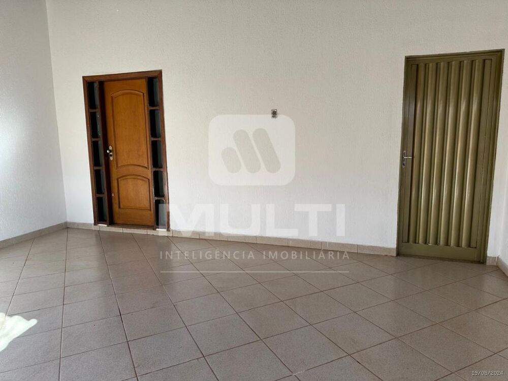 Casa, 3 quartos, 258 m² - Foto 14