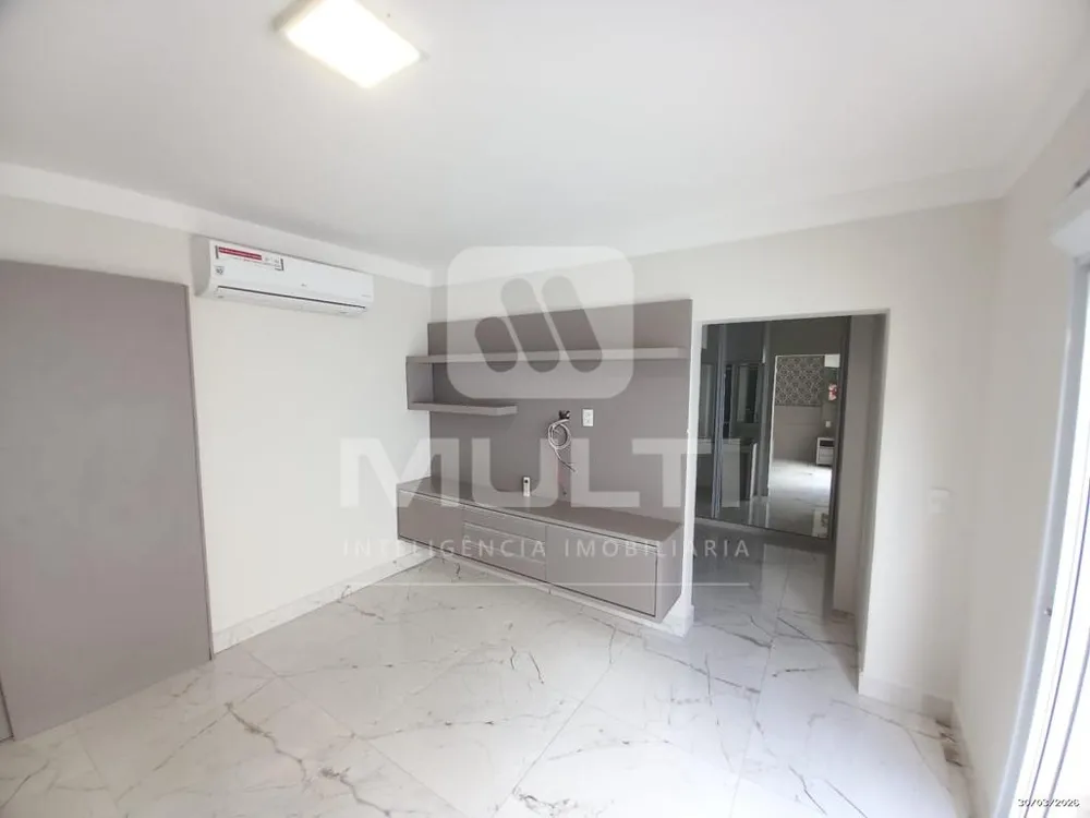 Casa, 3 quartos, 200 m² - Foto 2