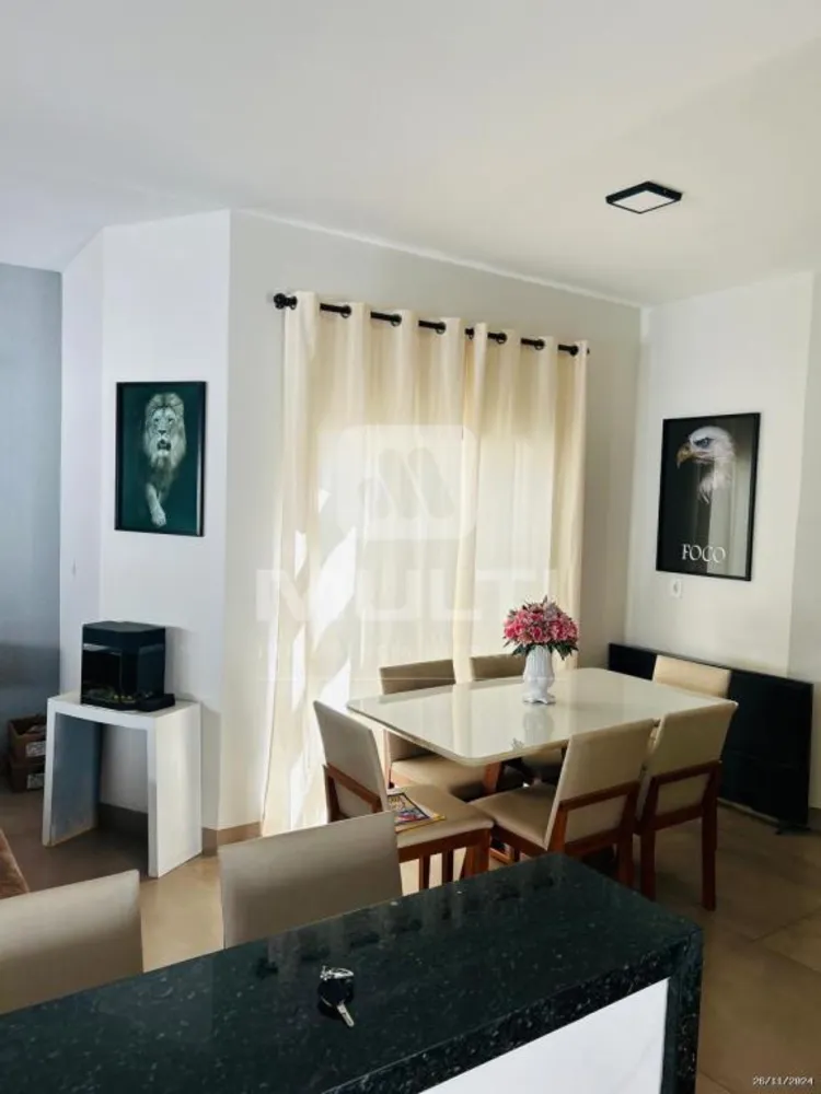 Casa, 3 quartos, 235 m² - Foto 2