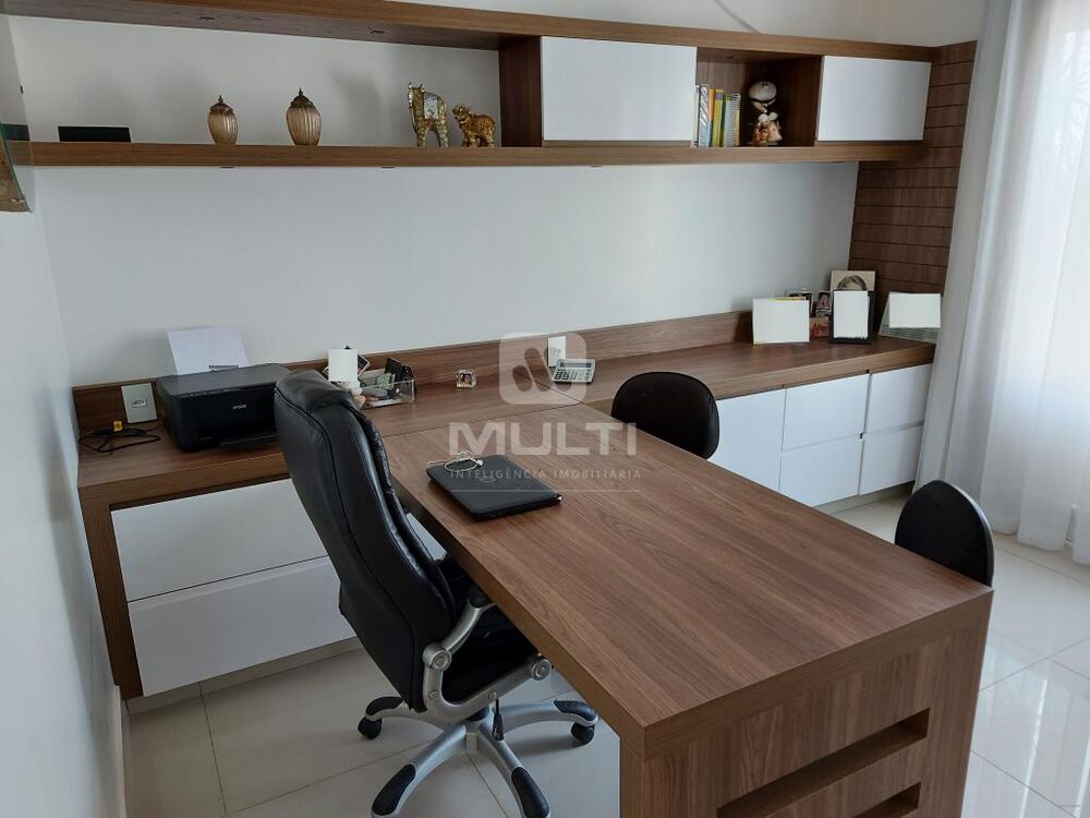 Casa, 3 quartos, 210 m² - Foto 18