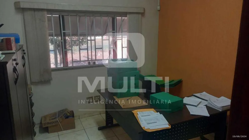 Casa, 1 quarto, 1240 m² - Foto 2