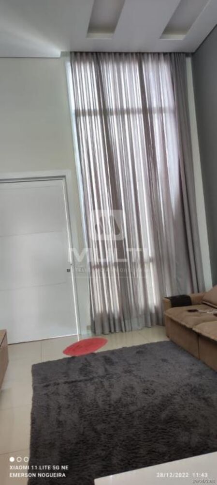 Casa à venda com 3 quartos, 165m² - Foto 4