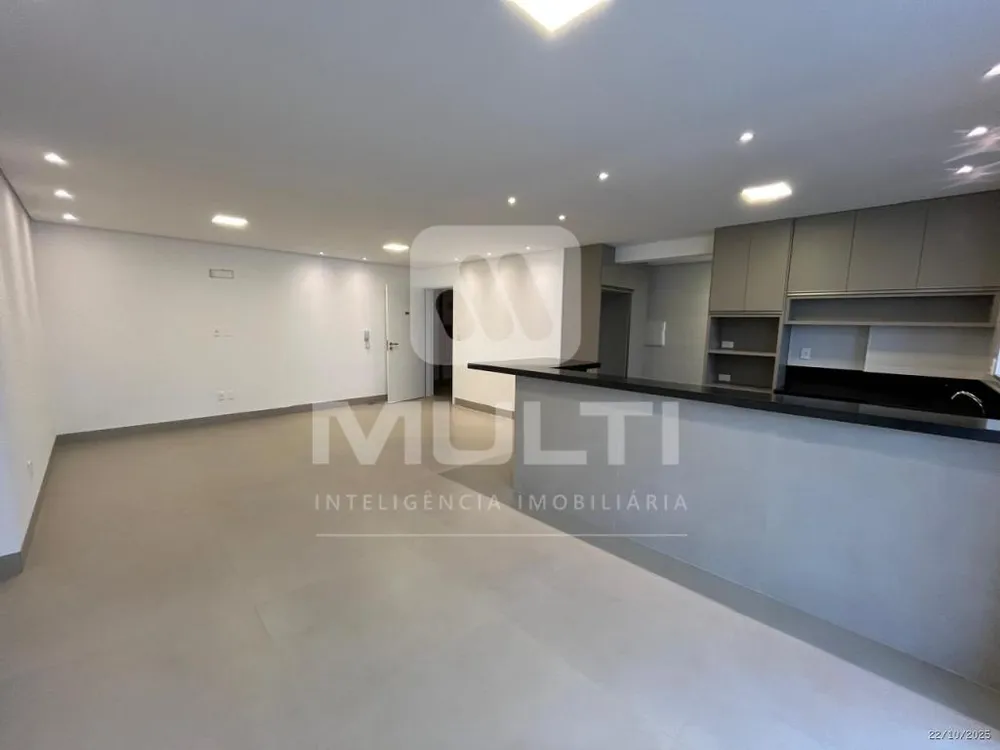 Apartamento, 3 quartos, 100 m² - Foto 1