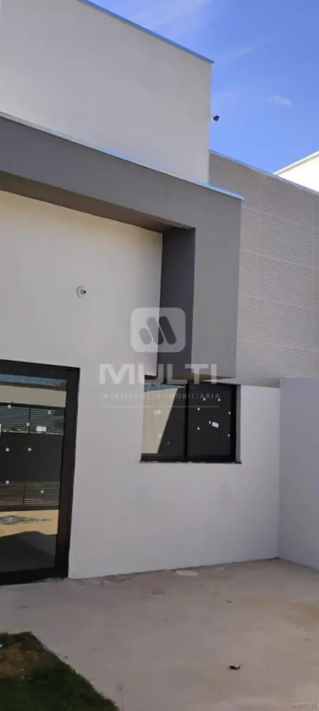 Casa, 2 quartos, 58 m² - Foto 1