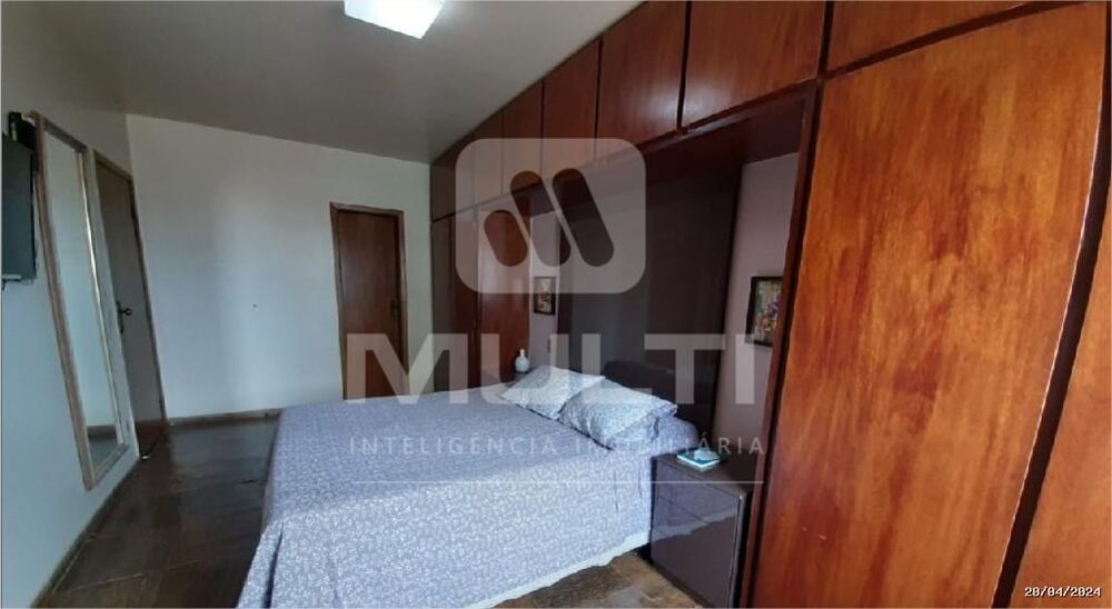 Apartamento, 4 quartos, 230 m² - Foto 5