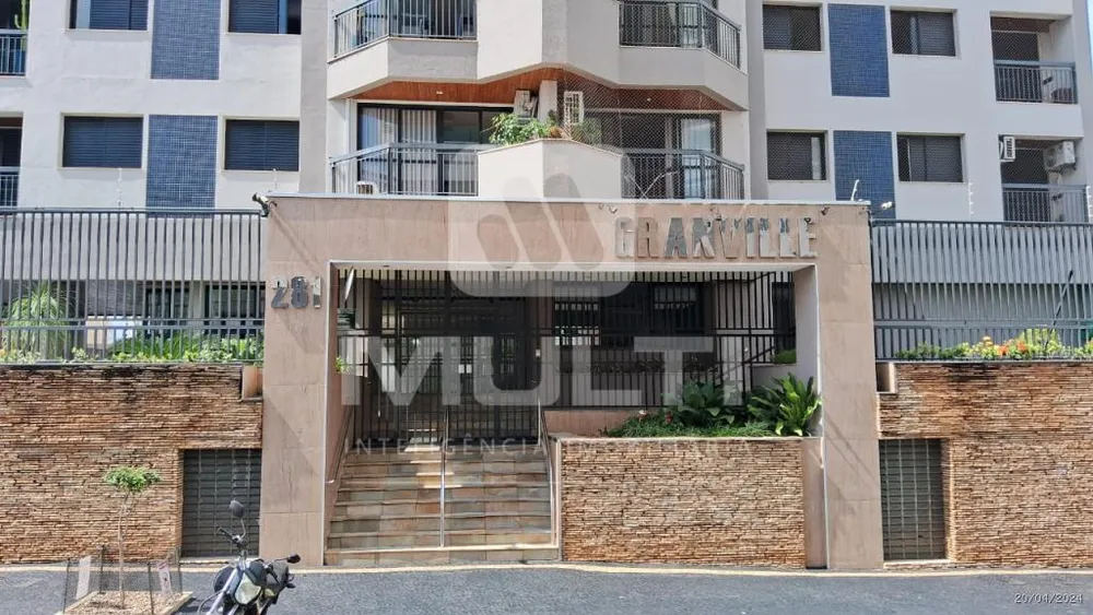 Apartamento, 3 quartos, 120 m² - Foto 1