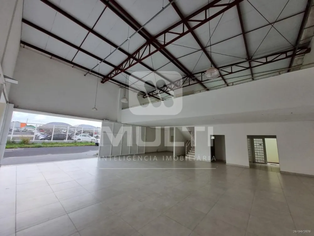 Casa, 1 quarto, 350 m² - Foto 1
