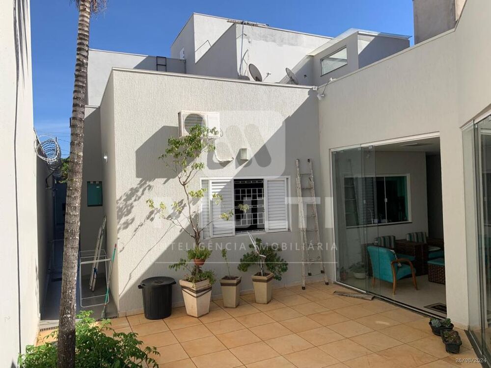 Casa, 4 quartos, 300 m² - Foto 12