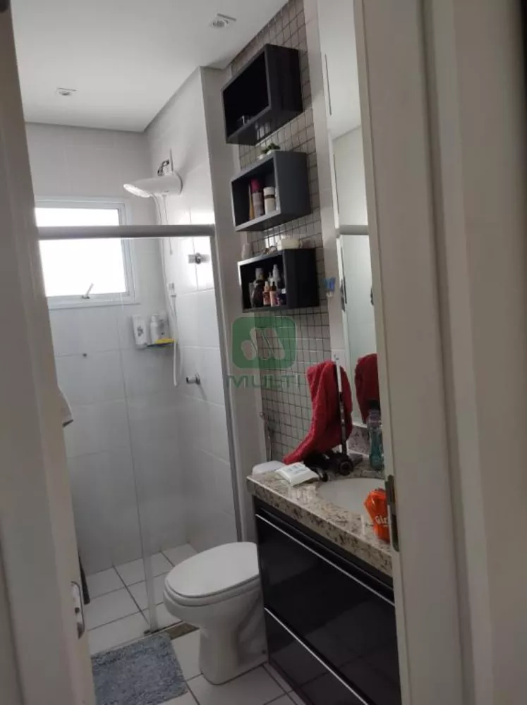 Apartamento à venda com 2 quartos, 70m² - Foto 6