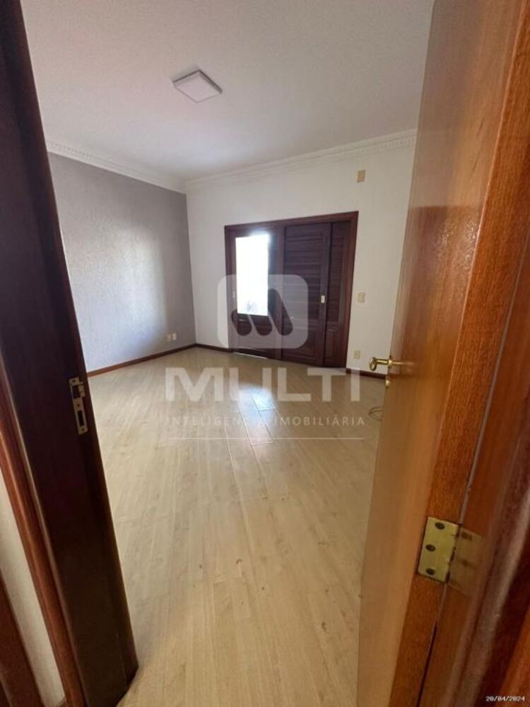 Casa, 5 quartos, 400 m² - Foto 10