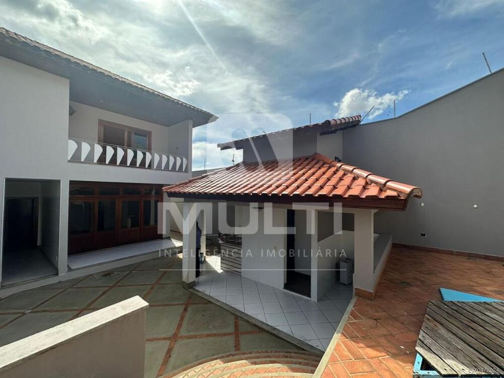 Casa, 5 quartos, 400 m² - Foto 1