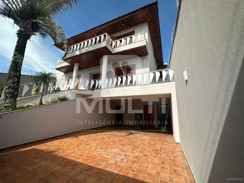Casa, 5 quartos, 400 m² - Foto 1