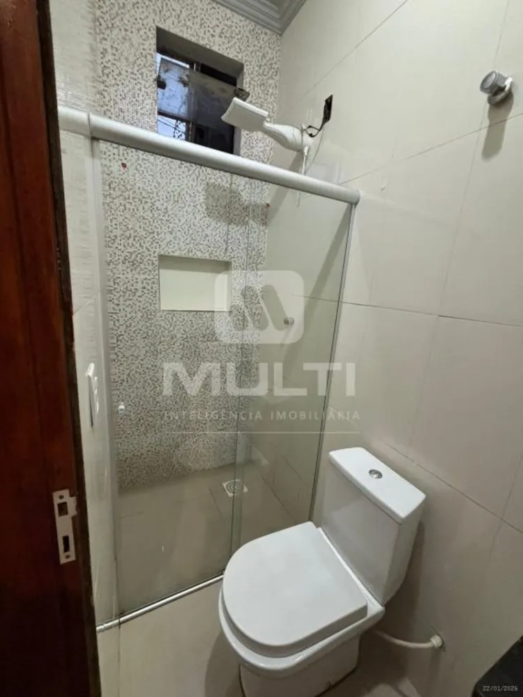 Casa, 2 quartos, 81 m² - Foto 1