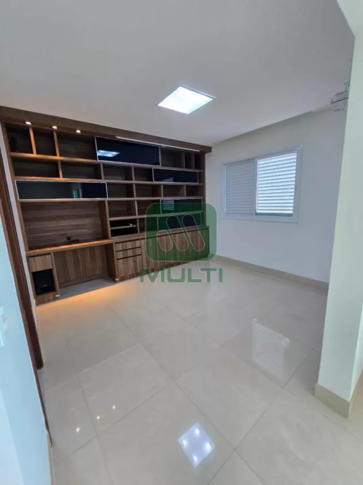 Apartamento à venda com 3 quartos, 185m² - Foto 8