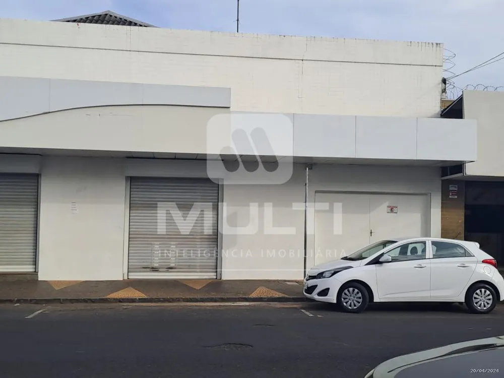 Loja-Salão, 300 m² - Foto 1